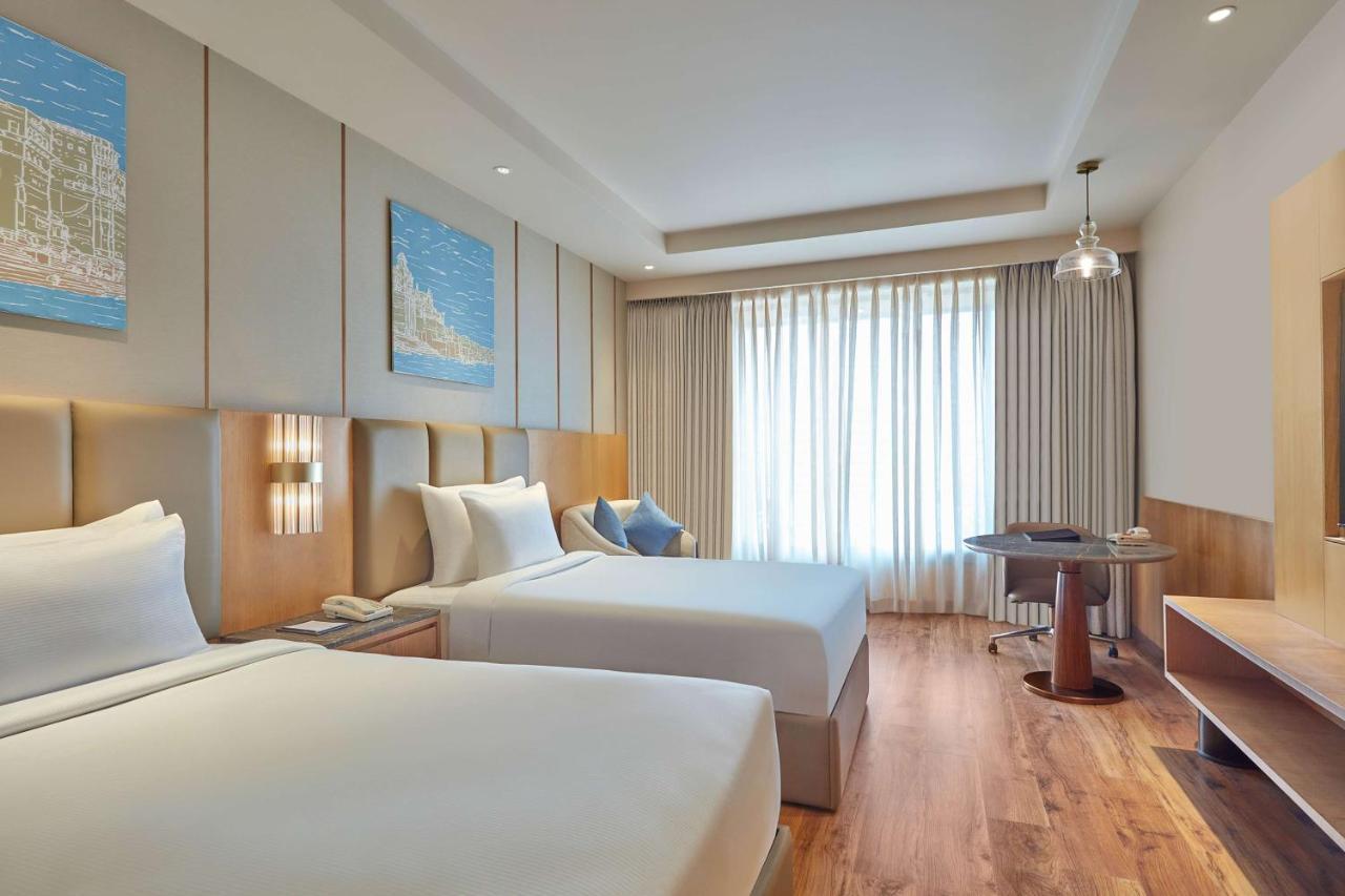 Doubletree By Hilton Varanasi Exterior photo