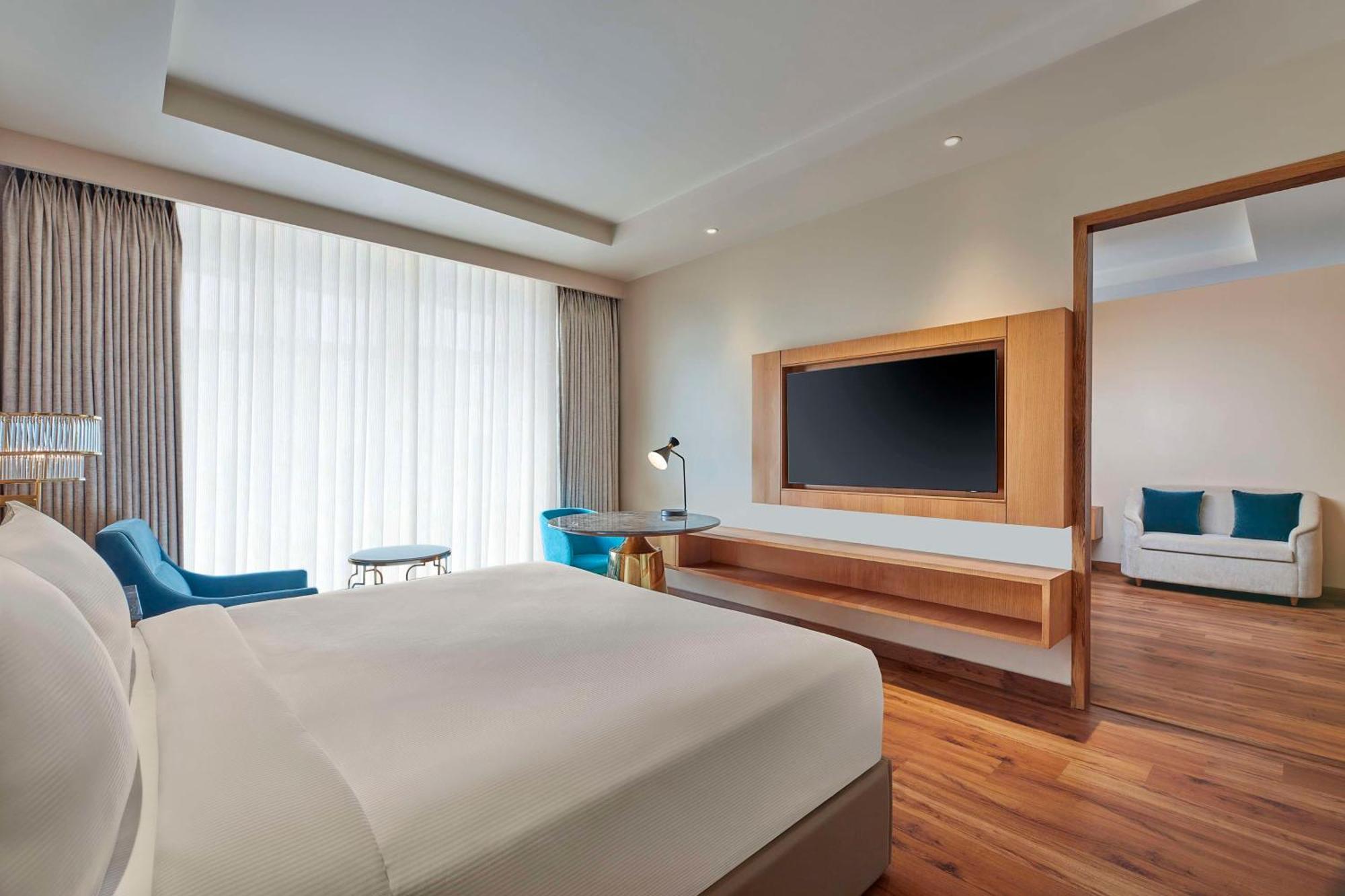 Doubletree By Hilton Varanasi Exterior photo